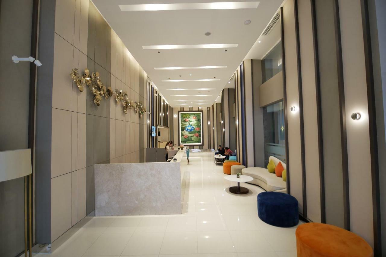 Blue Lotus Hotel Davao Екстер'єр фото