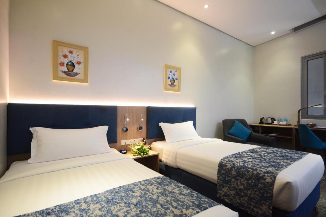 Blue Lotus Hotel Davao Екстер'єр фото