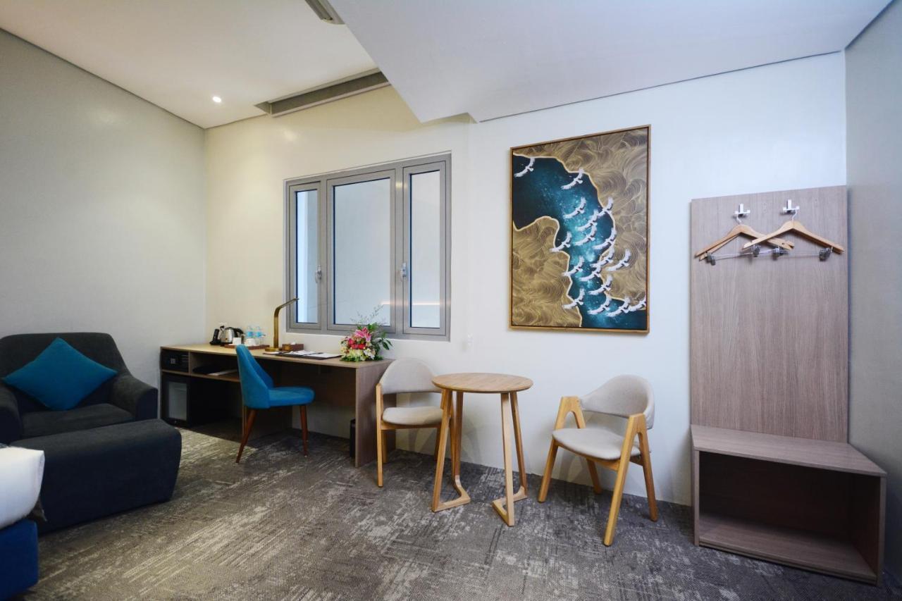Blue Lotus Hotel Davao Екстер'єр фото