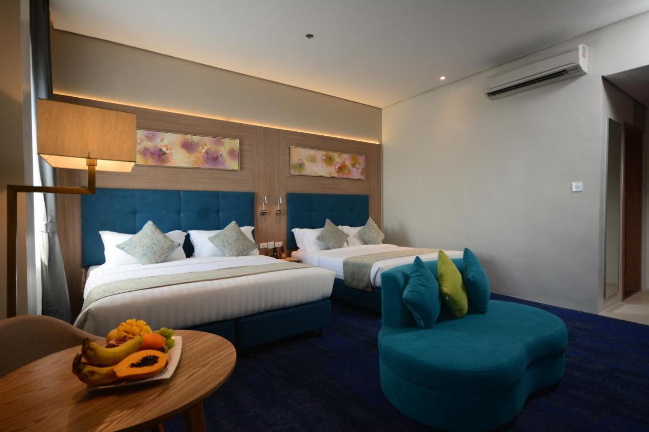 Blue Lotus Hotel Davao Екстер'єр фото